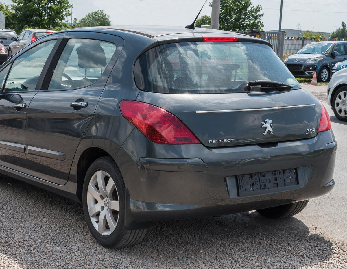 Ven-Tuning skvettlapp til Peugeot 308 I Hatchback – komplett monteringssett