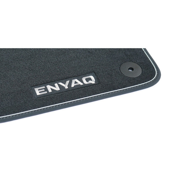 VAG OEM stoffmatter til Skoda Enyaq – satin svart farge