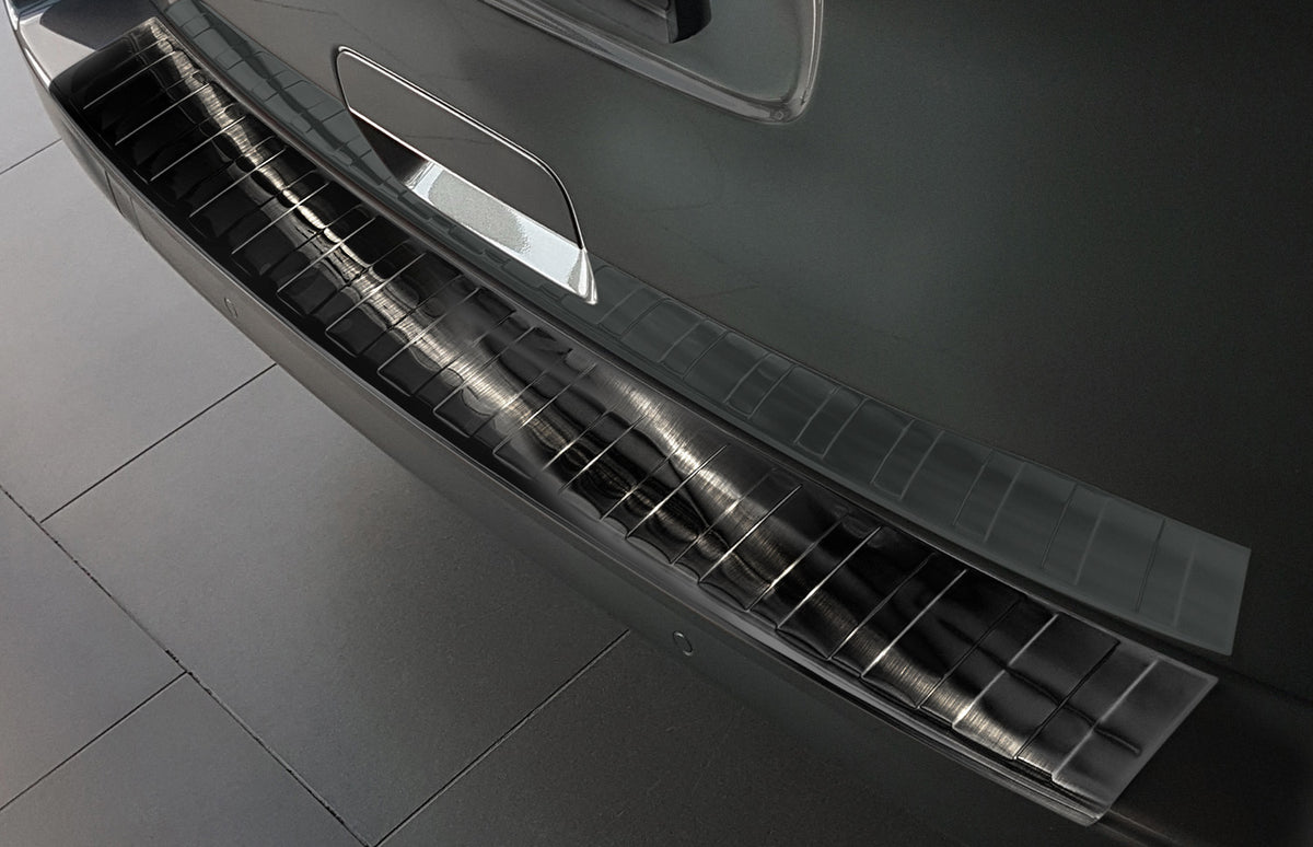 Avisa bakfangerbeskytter til Toyota Proace Verso II – beskytter mot riper ved lasting