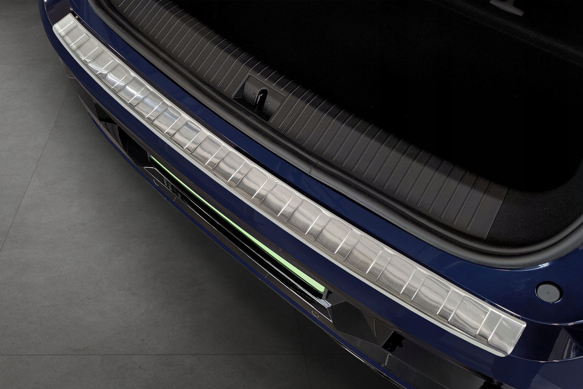 Avisa bakfangerbeskytter til Renault Mégane E-Tech Electric / Steel Chrome – rustfritt stål børstet
