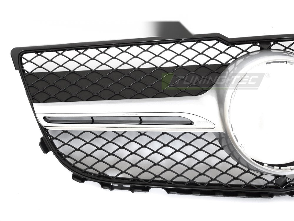 Grill Mercedes GLK X204 13-15 sett fra siden, lamellstruktur synlig.