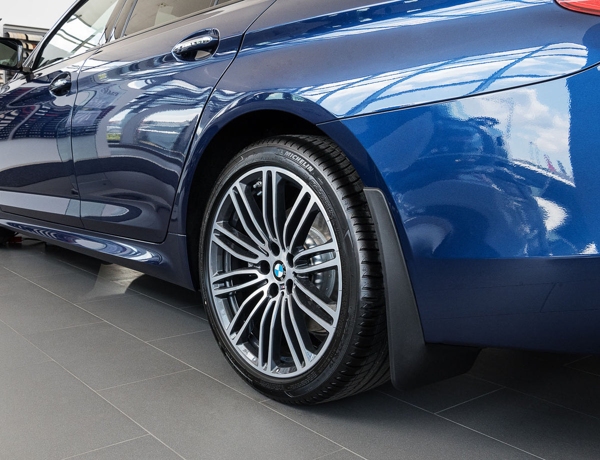Ven-Tuning skvettlapp til Bmw 5 (G30) Sedan – svart ABS