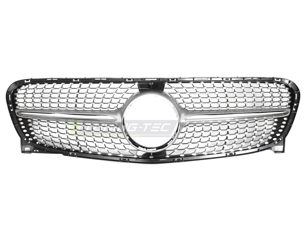 Detaljbilde av Grill Mercedes GLA X156 13-16 sølv/krom med diamond-mønster og emblemfeste.