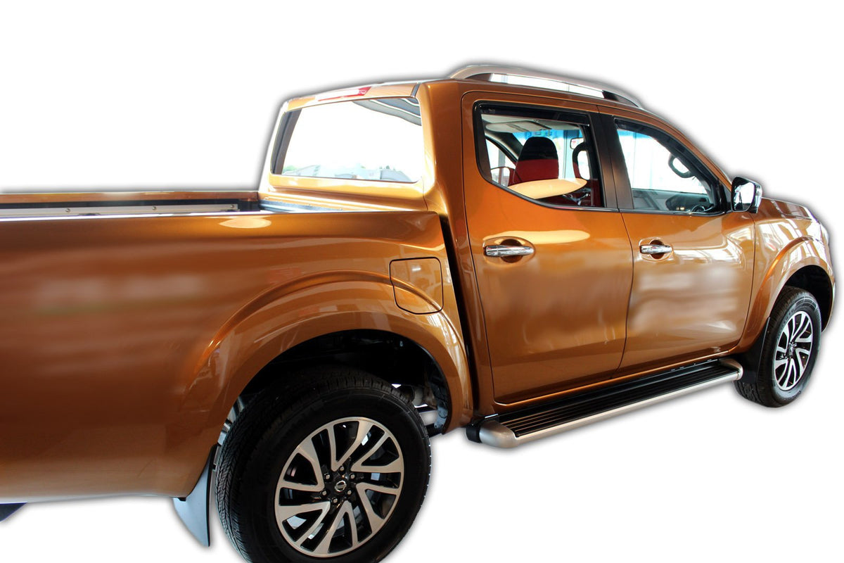 Vindavviser Nissan Navara IV (2015-2022) – PMMA Plexiglass - nærbilde