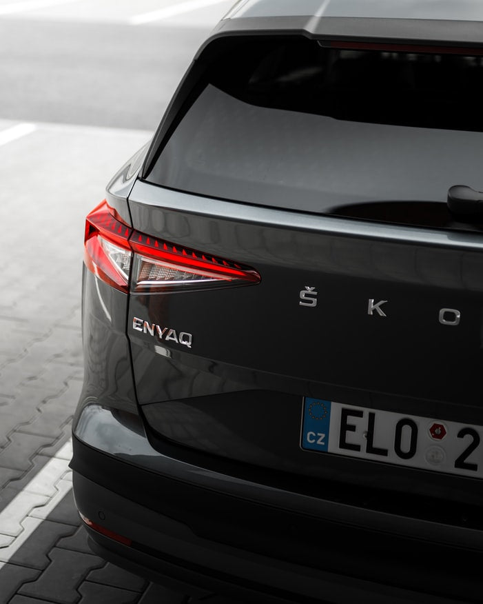 Heko vindavviser til Skoda Enyaq iV / sett 4 stk. – røkfarget sotet svart