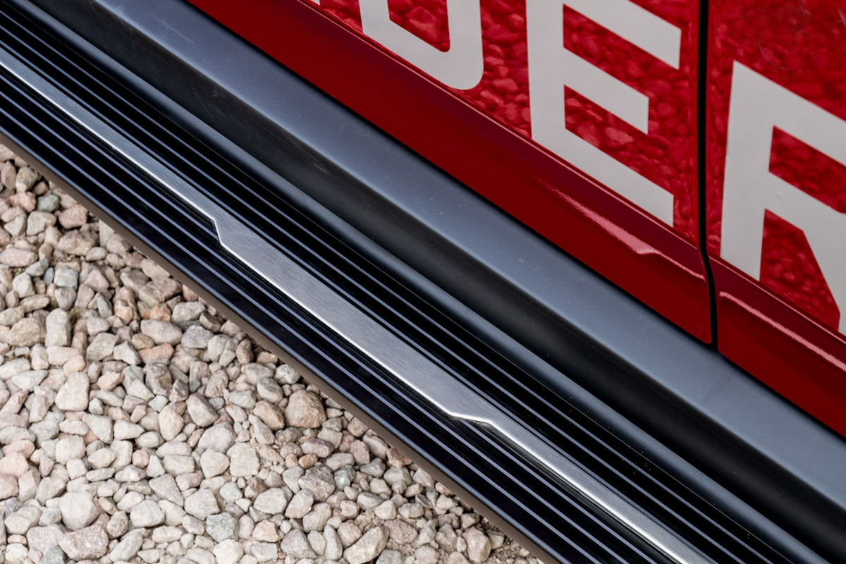 Stigtrinn Mitsubishi Outlander Ventshield (2012-2022) - detaljer