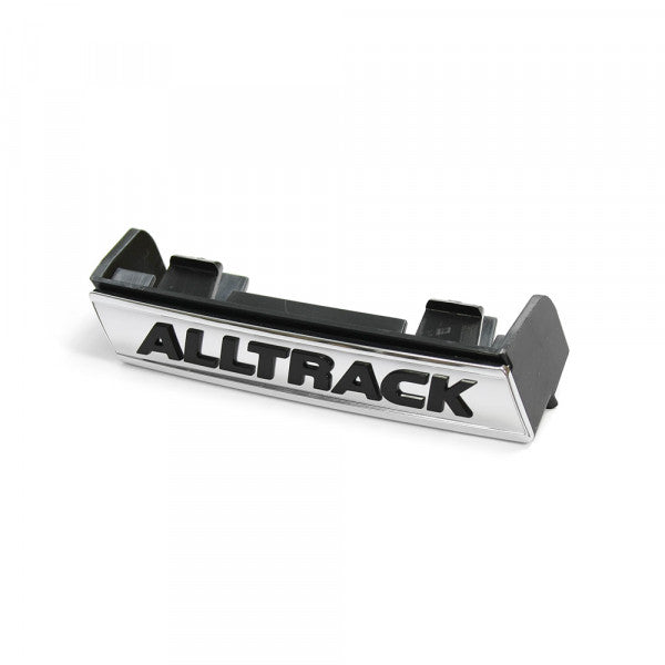 Originalt emblem/logo til Vw Passat B8 (3G) Alltrack med høyglans svart og matt aluminiumsoverflate, monteres i frontgrill