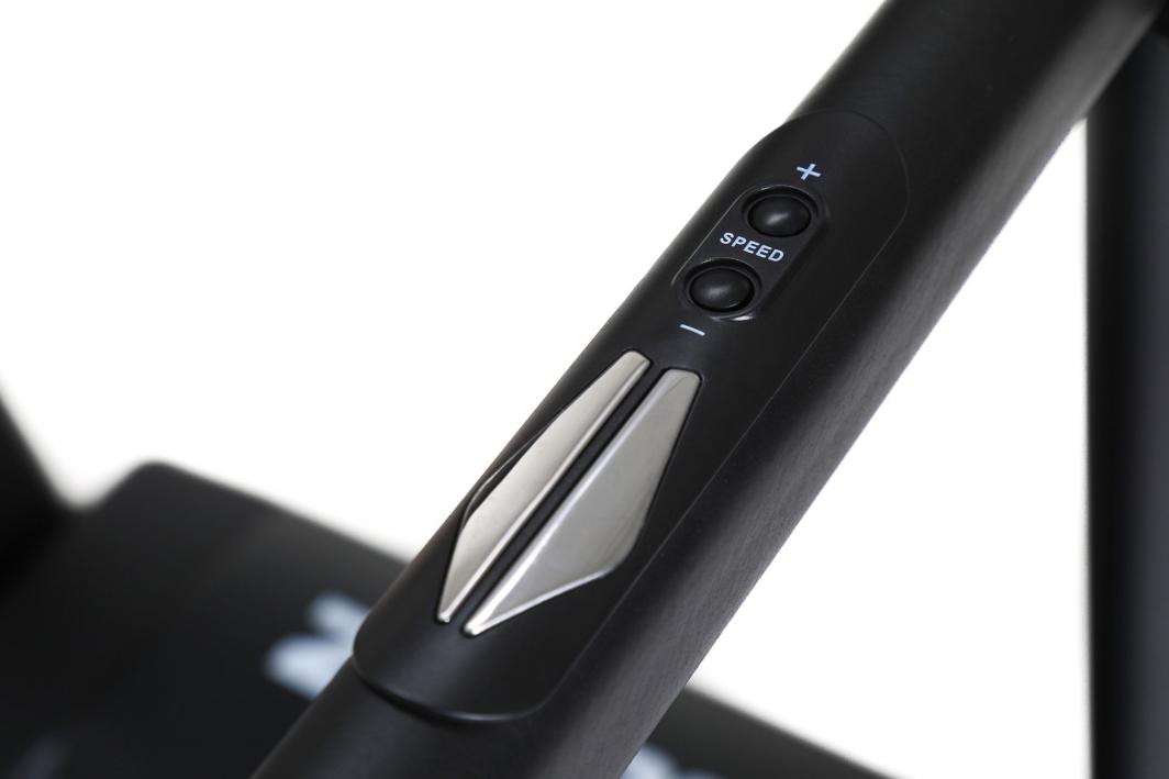 Tredemølle Sammenleggbar 0,8–18km/t 98x77x146cm Zipro Notus