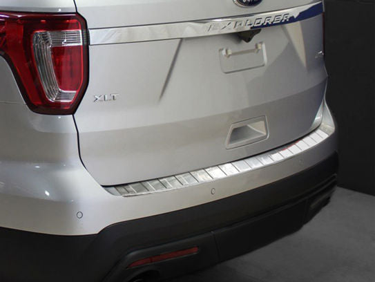 Avisa bakfangerbeskytter til Ford Explorer V U502 – rustfritt stål børstet