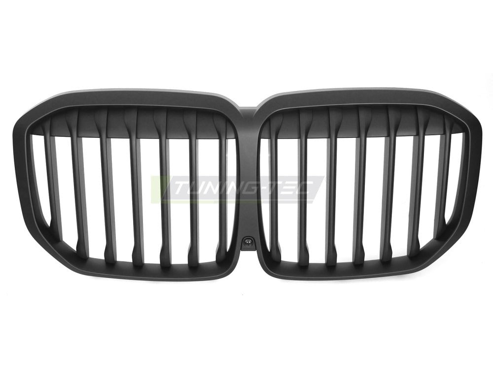 Detaljbilde av Grill X7 G07 18-22 matt sort med lamellstruktur og BMW-nyrer.