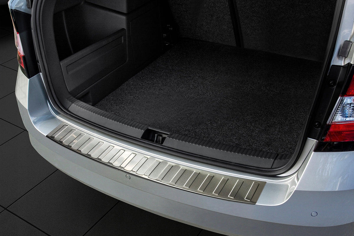Avisa bakfangerbeskytter til Skoda Fabia III Stasjonsvogn pre-facelift – rustfritt stål