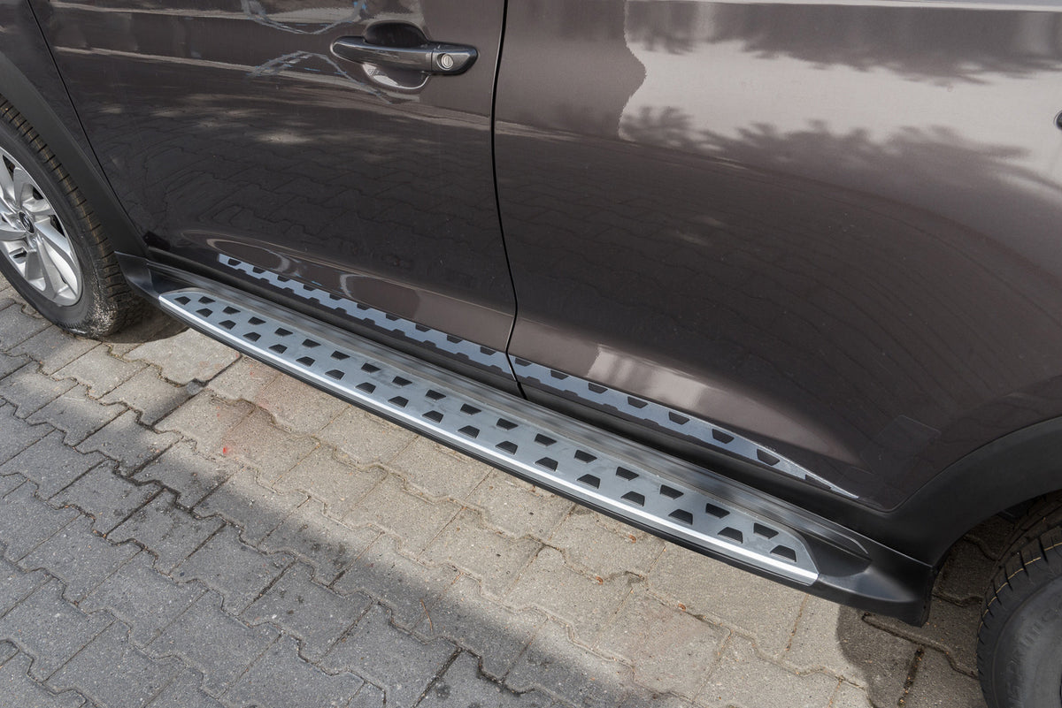 Stigtrinn Hyundai Tucson Ventshield (2015-2020) - sett forfra