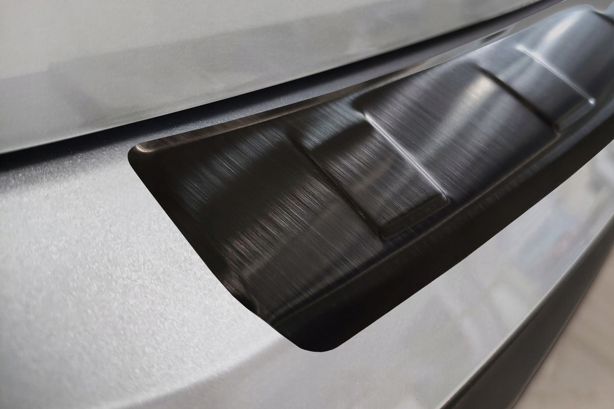 Bakfangerbeskytter Skoda Enyaq iV (2020-) – rustfritt stål - detaljer