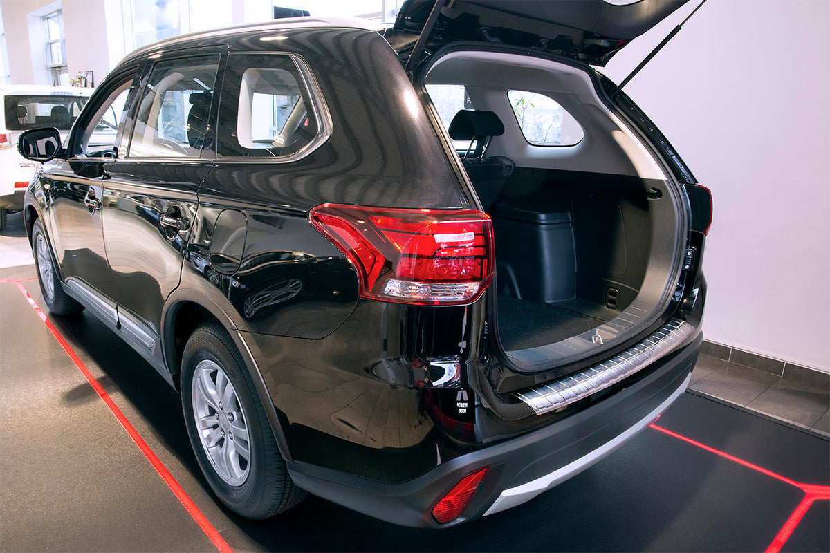 Avisa bakfangerbeskytter til Mitsubishi Outlander III Facelift – rustfritt stål