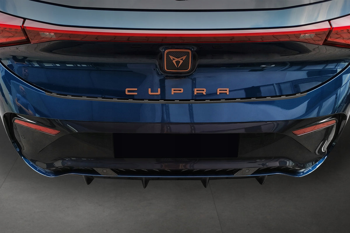 Avisa bakfangerbeskytter til Cupra Born – enkel montering med 3M teip