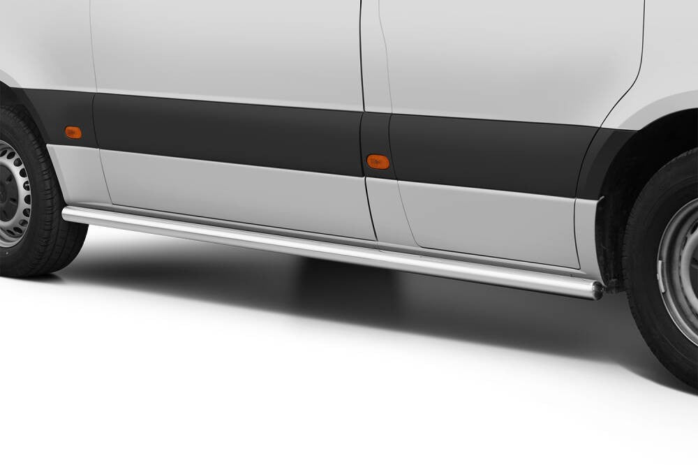 Stigtrinn Steeler i polert krom til Mercedes Sprinter III (W907) L2 varebil