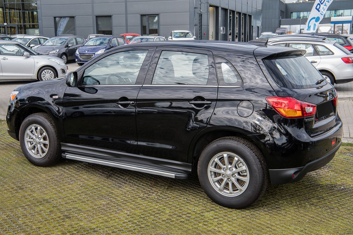 Stigtrinn Mitsubishi ASX (2010-2023) - nærbilde