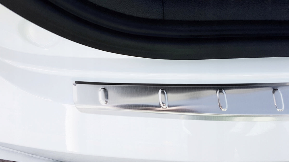 Bakfangerbeskytter Hyundai i20 II Facelift (2018-2020) – Rustfritt stål - detaljer