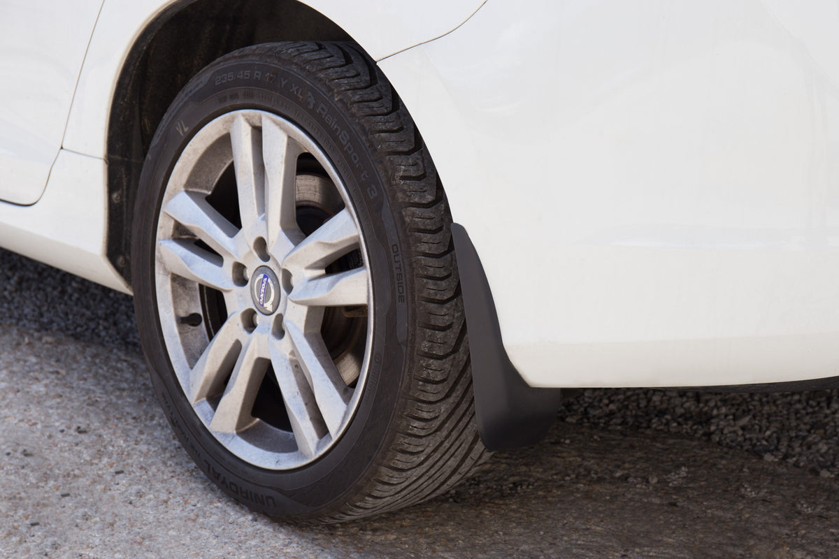 Ven-Tuning skvettlapp til Volvo V60 I / sett 4 stk. – svart farge
