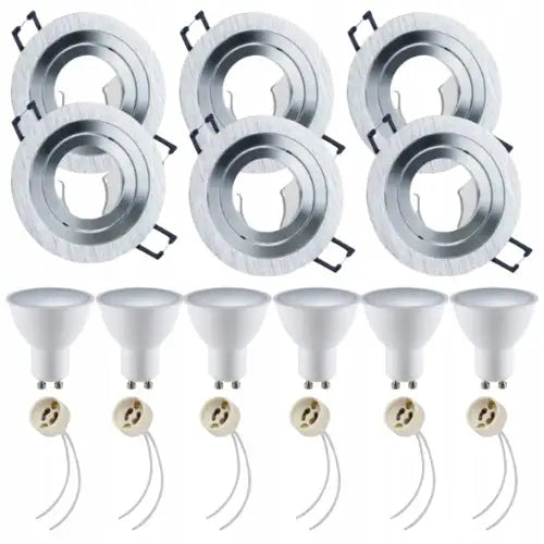 6X halogeninnbyggingsspot sølv rund med seks GU10 LED-pærer og monteringsdeler, sett forfra.