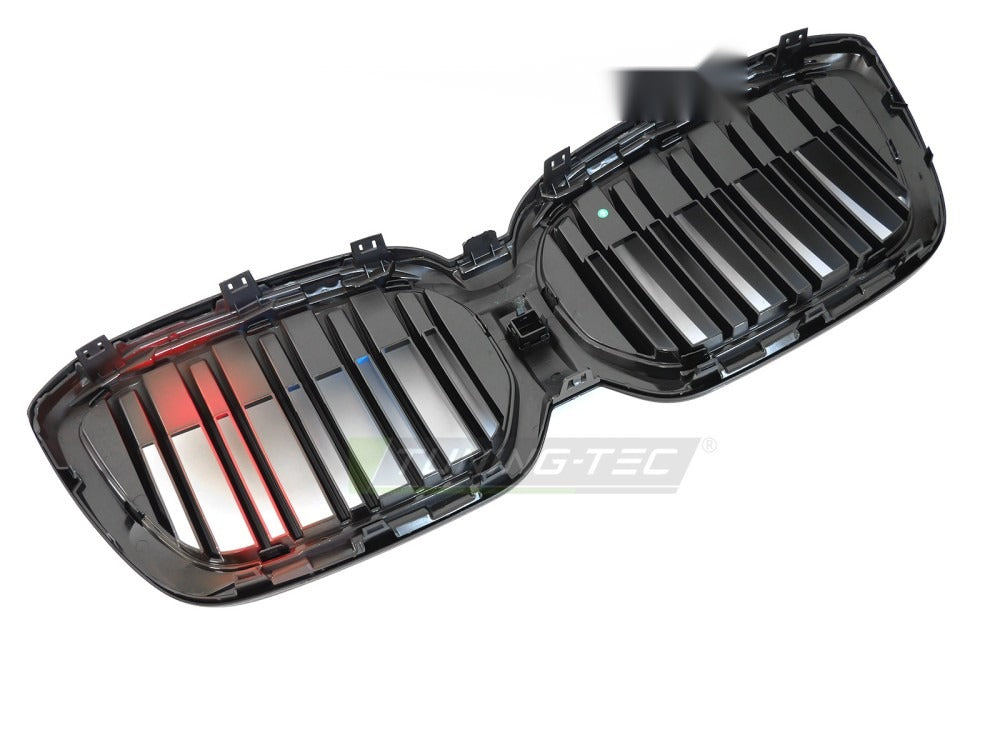 Grill iX3 G08 LCI 21-25 blank sort/trefarget med festedetaljer.