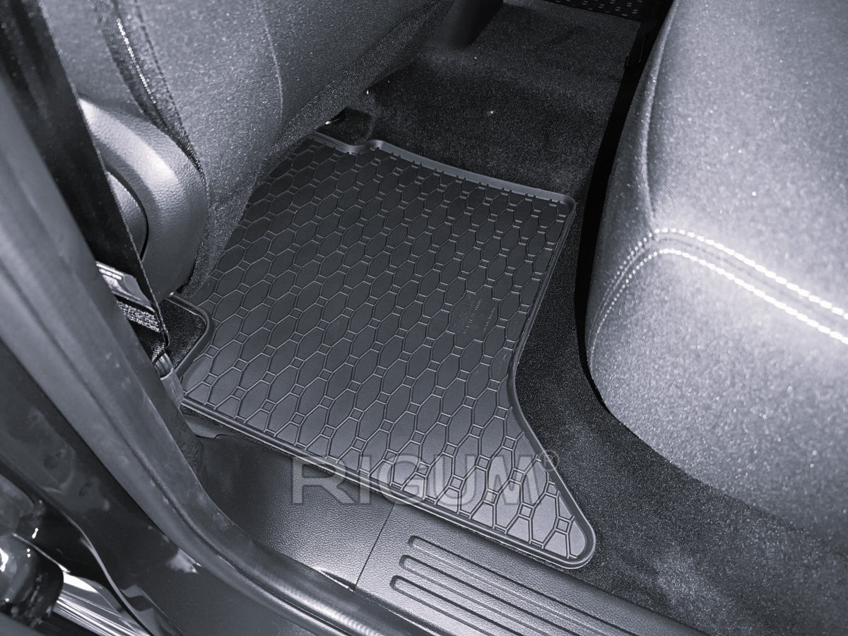 Gulvmatter Vw Amarok II (2022-) – Luktfrie gummi - detaljer