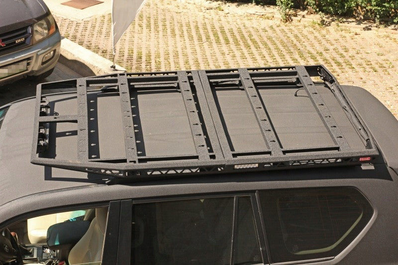 Takstativ Plattform ukjent produsent til Toyota Land Cruiser J150 2009-2024 med svart lakkert stål og monteringssett