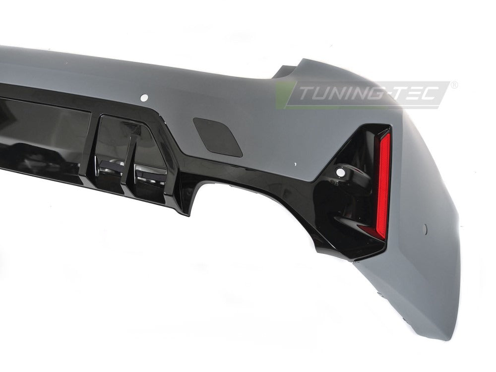 Bakfanger BMW G20 LCI 22-26 med festedetaljer.