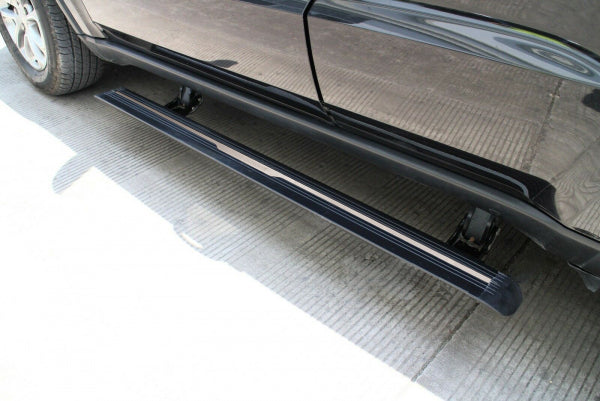Stigtrinn fra Ventshield til Jeep Grand Cheeroke 2010-2014 i aluminium og svart/sølv
