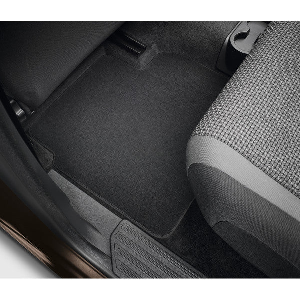 VAG OEM stoffmatter til Vw Amarok I – stoff og antiskli