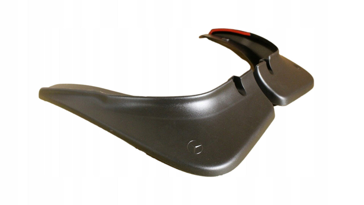 Skvettlapp bakhjul for Mercedes E (W213/S213) i svart ABS Automotive