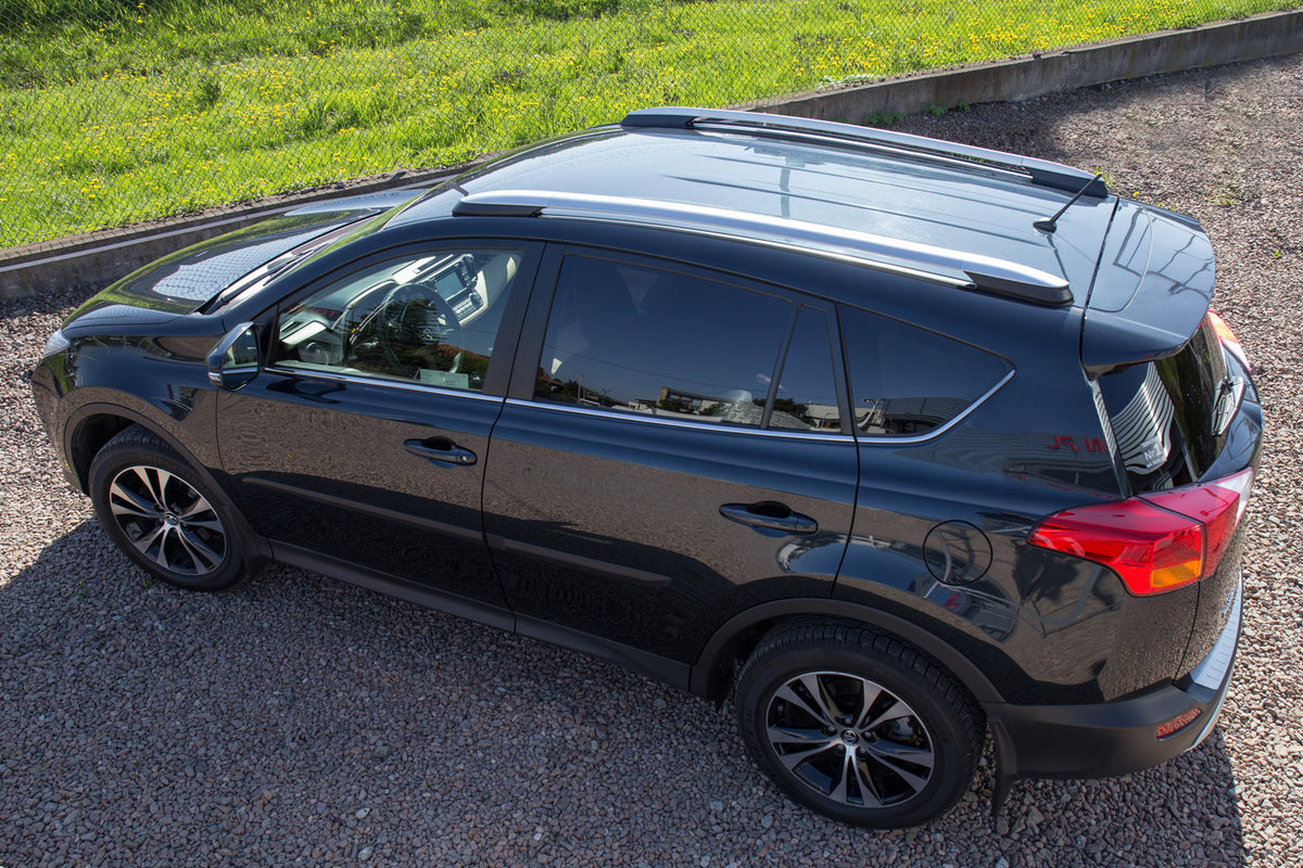 Takrails Toyota RAV4 IV Ventshield (2013-2019) - sett forfra
