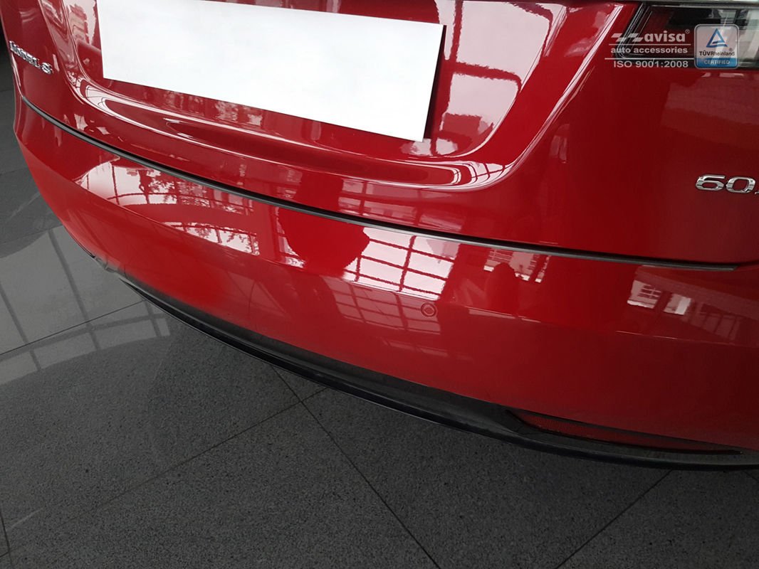 Avisa bakfangerbeskytter til Tesla Model S – enkel 3M dobbeltsidig tape montering