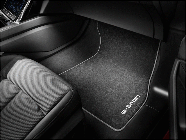 VAG OEM stoffmatter til Audi e-tron / Q8 e-tron – stoff