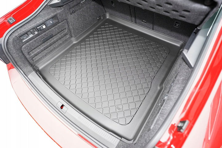 Aristar bagasjeromsmatte til Skoda Superb III Liftback Facelift – svart-satin matt