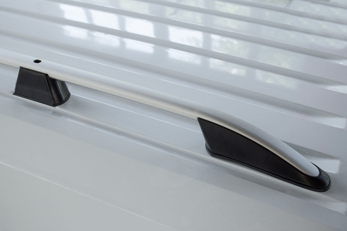 Takrails Ford CONNECT (Kort) Ventshield (2002-2014) - nærbilde