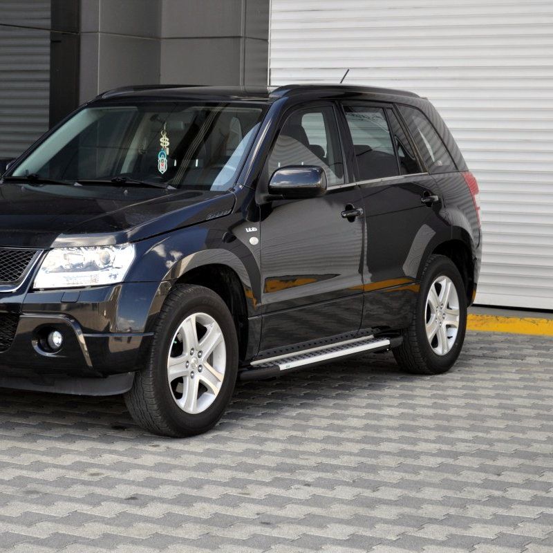 Stigtrinn Suzuki Vitara II (LY) ARP (2015-2018) - nærbilde