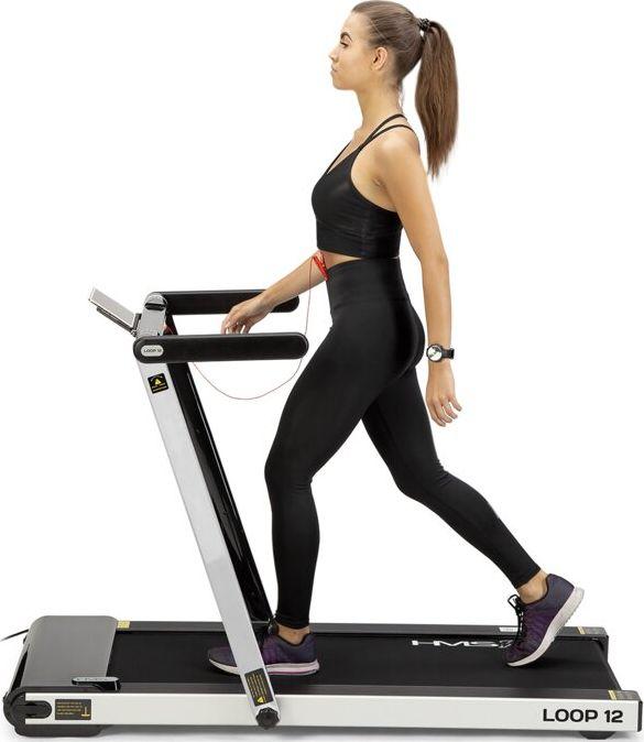 Tredemølle Med Bluetooth, App Og Høyttalere For Hjemmetrening HMS Loop12