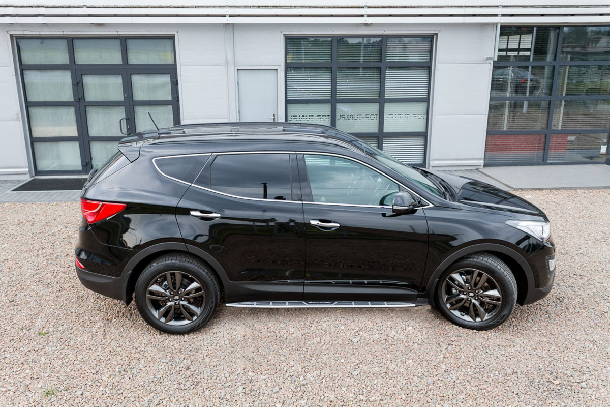 Stigtrinn Ventshield til Hyundai Santa Fe 2012-2018 i aluminium og svart/sølv design