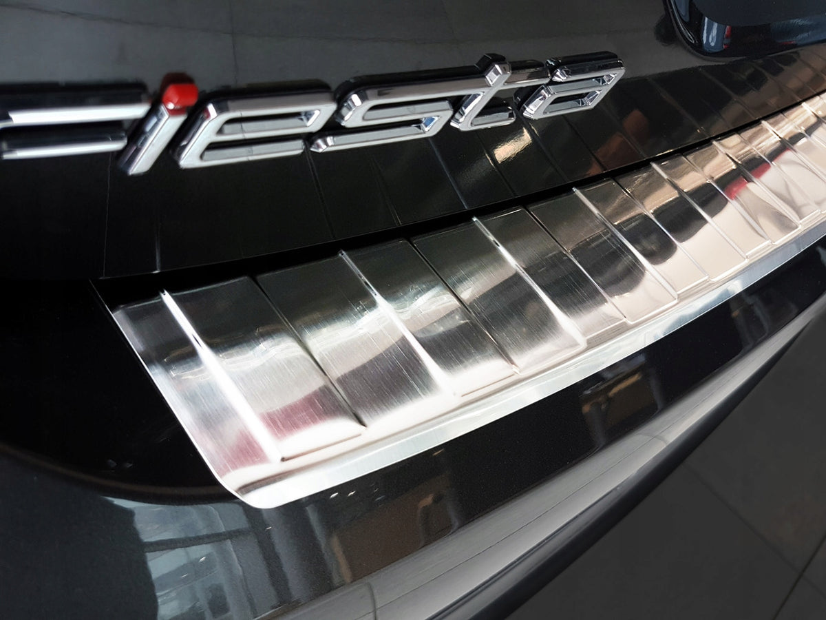 Bakfangerbeskytter Ford Fiesta Mk7 (2016-2023) – Rustfritt stål - detaljer