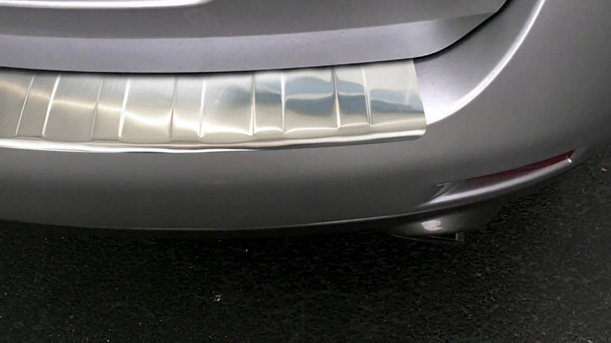 Avisa bakfangerbeskytter til Nissan Murano (Z51) – sølv børstet