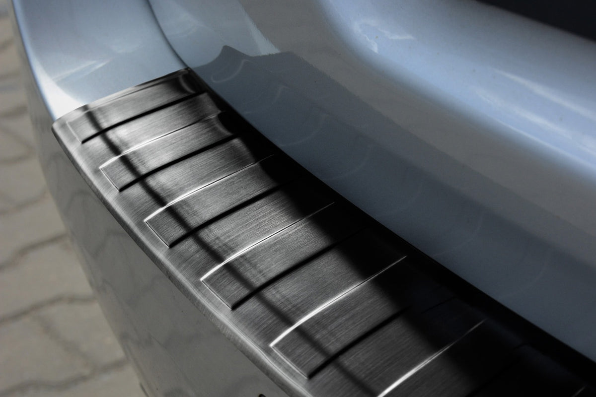 Avisa bakfangerbeskytter til Bmw 5 (F11) Touring – enkel 3M-montering