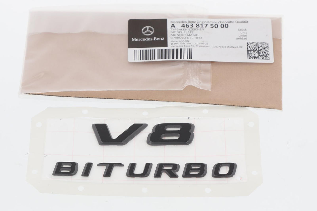 Emblem Mercedes V8 BiTrubo Sport Black Edition - nærbilde
