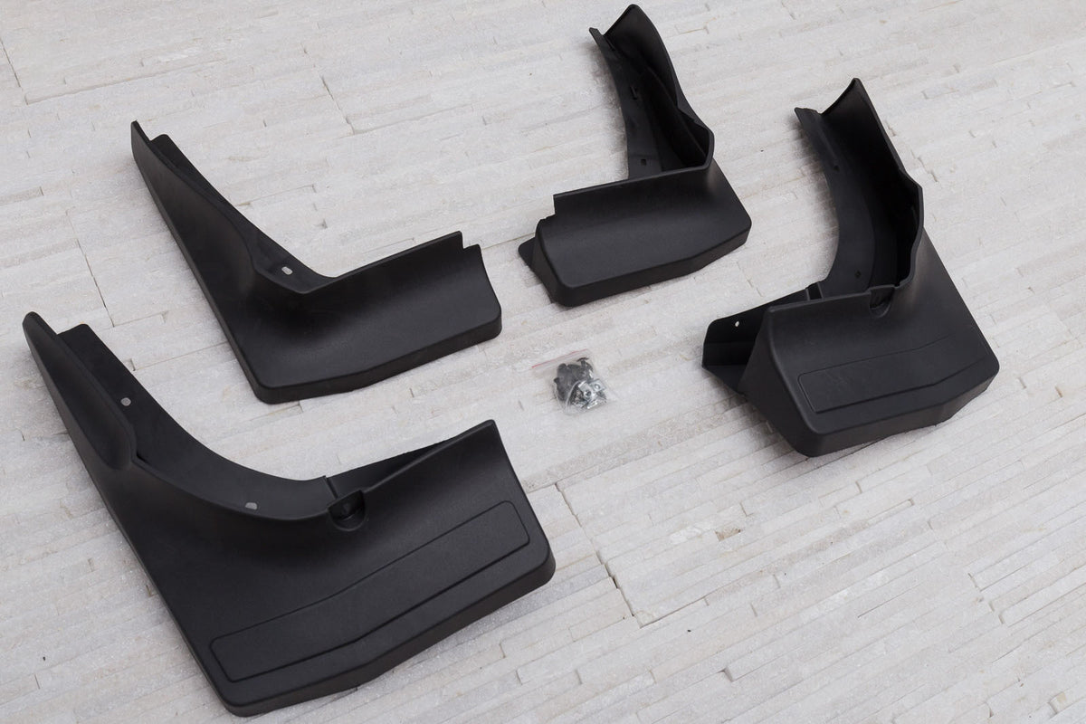 Ven-Tuning skvettlapp til Mercedes GL (X166) – svart ABS-materiale