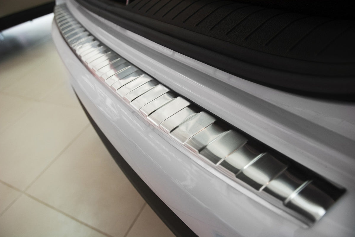 Avisa bakfangerbeskytter til Kia Sportage IV / Silver Edition – enkel 3M-montering