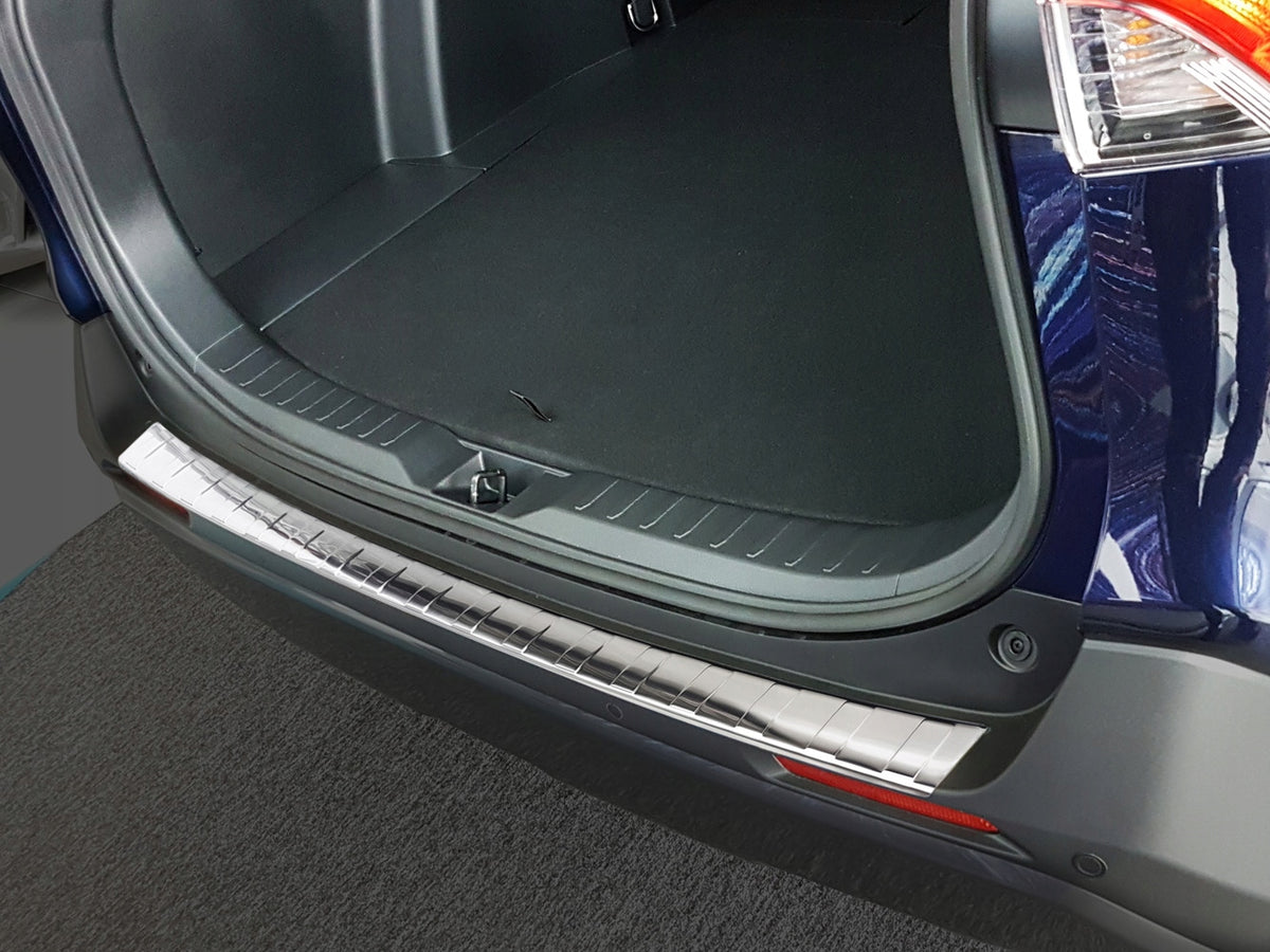 Avisa bakfangerbeskytter til Toyota RAV4 V / RAV4 Plug-in Hybrid / Silver Edition – rustfritt stål børstet