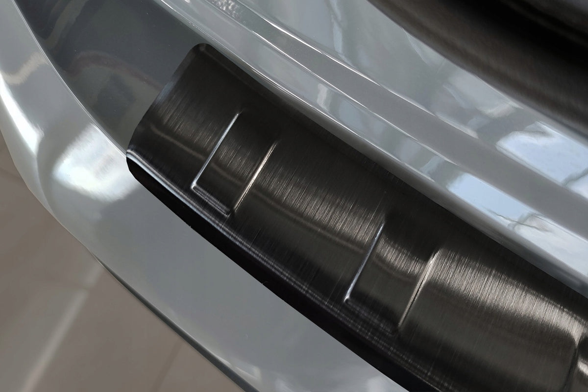 Bakfangerbeskytter Nissan Qashqai (J12) (2021-) – Rustfritt stål - detaljer