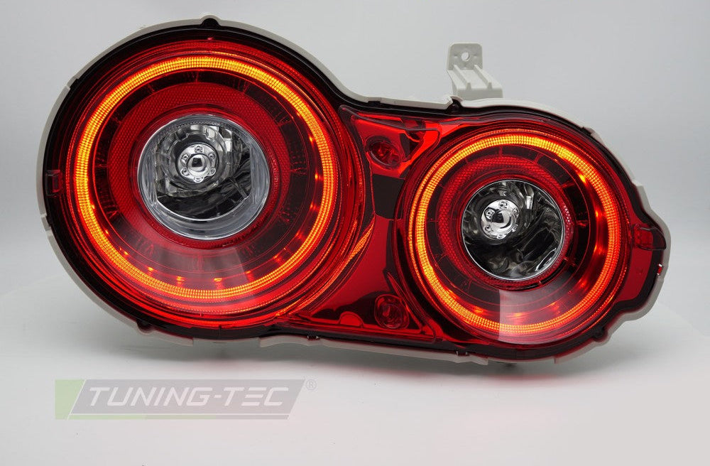 Nissan GT‑R røde LED baklykter