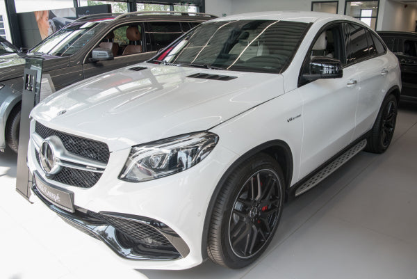 Stigtrinn Ventshield til Mercedes GLE (W166) i aluminium og ABS, enkel montering uten boring