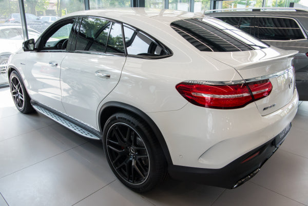 Stigtrinn Mercedes GLE (W166) Ventshield (2015-2019) - sett forfra